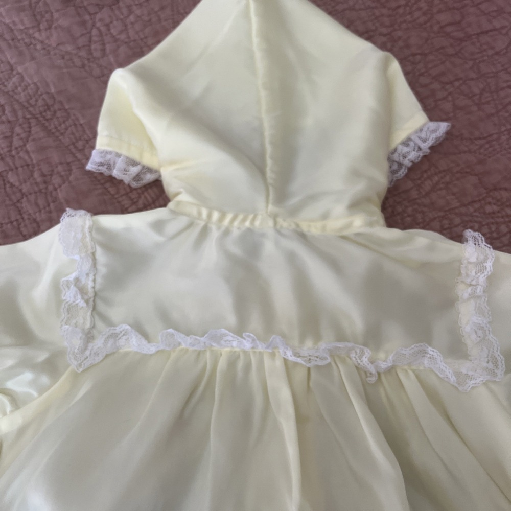 Vtg 1976 BABY DIOR Pastel Yellow Christening Baptism Gown Made In USA 0-3 Months - Picture 8 of 12